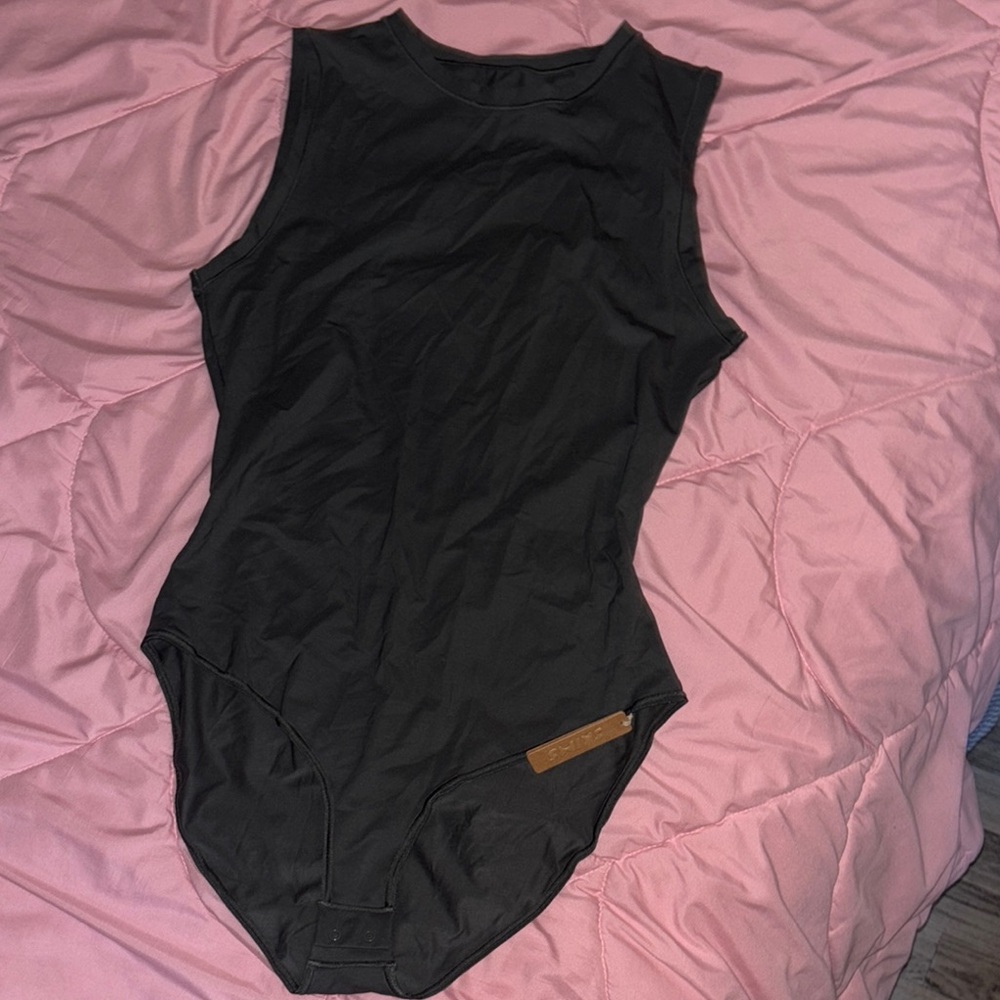 Black Sleeveless Bodysuit